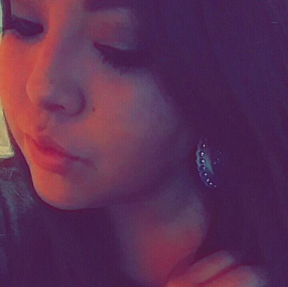 1st Follow Game! - Picture 3 of 3